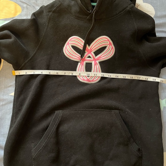 Aritzia TNA Baltic Hoodie with kangaroo pouch in black medium size - Picture 4 of 4